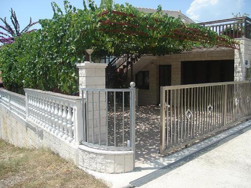 Apartment Knez Trogir Exterior foto